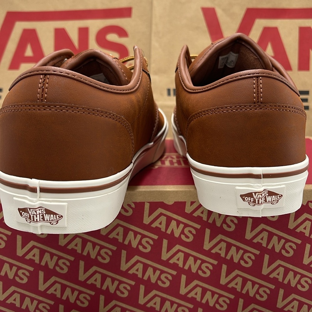 Vans WMNS Leather Sneakers with White Accents Atwood (Leather)Brown/Marshmallow - Picture 14 of 16